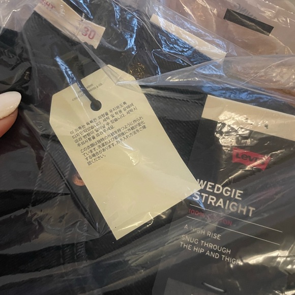 LEVI'S Straight Jeans - Picture 5 of 5